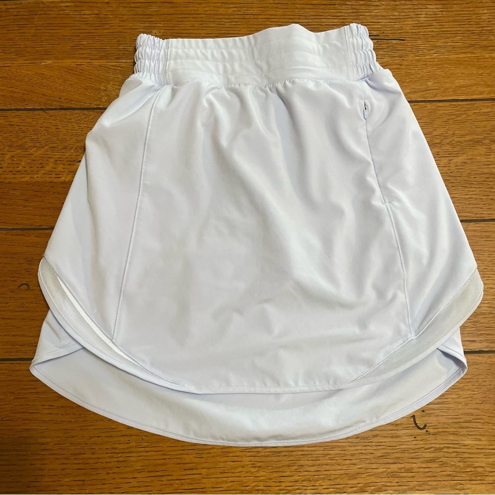 Lululemon light periwinkle hotty hot high-rise skirt with built in liner